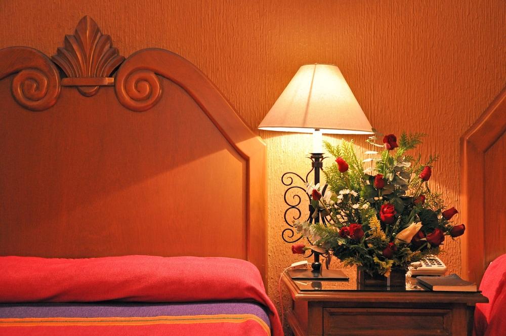 La Parroquia 4* Pátzcuaro